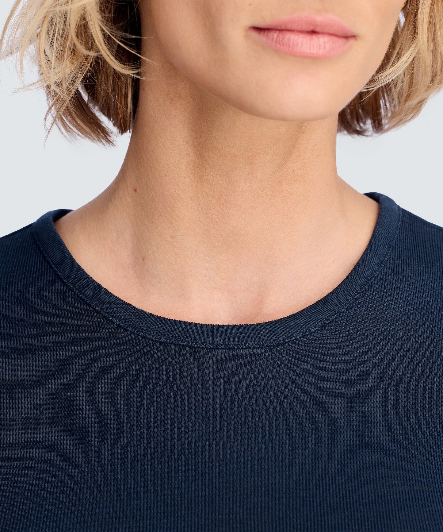 Women's Rib Fitted Long Sleeve Crew