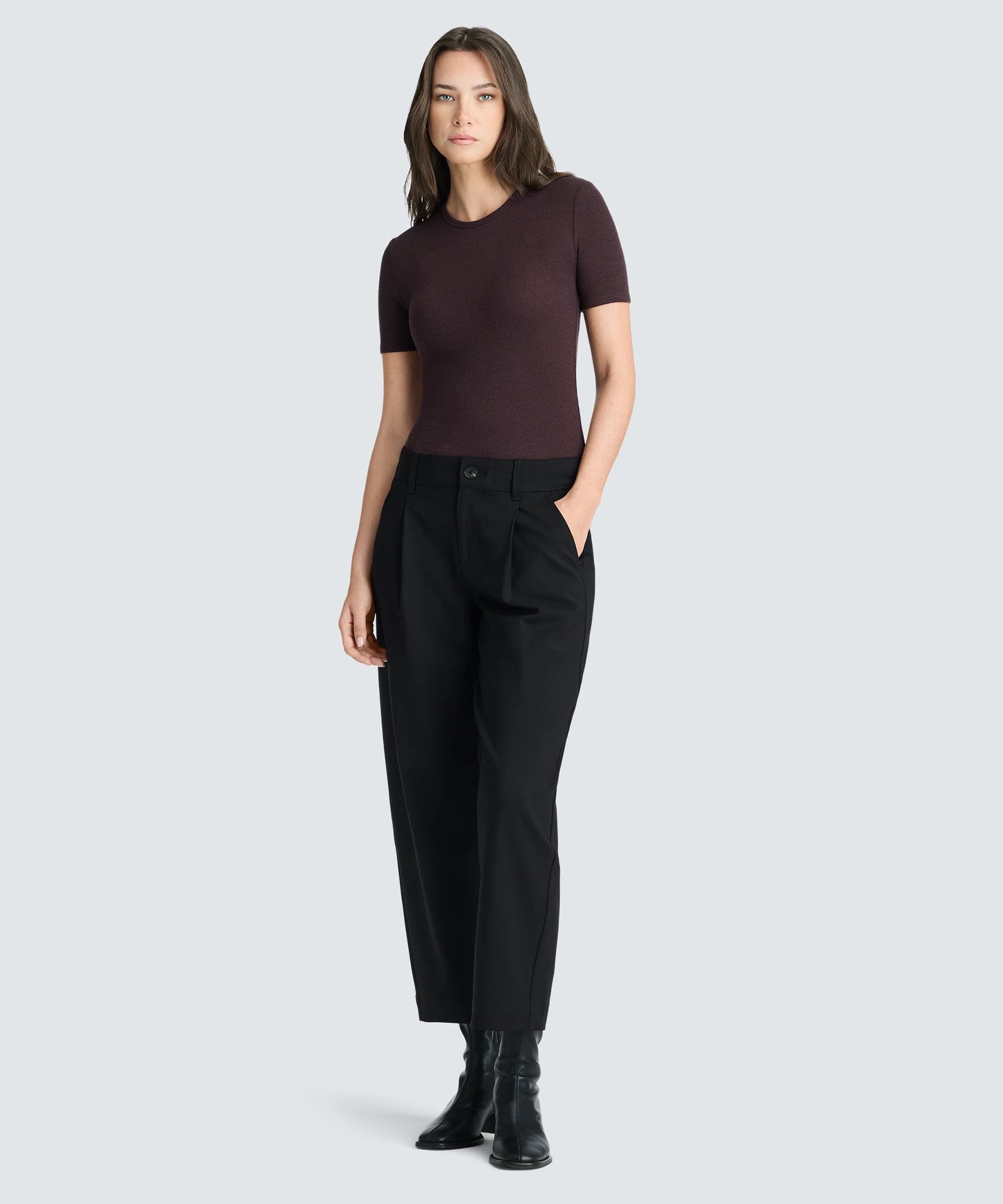 Women's Rib Fitted Crew Neck T-Shirt