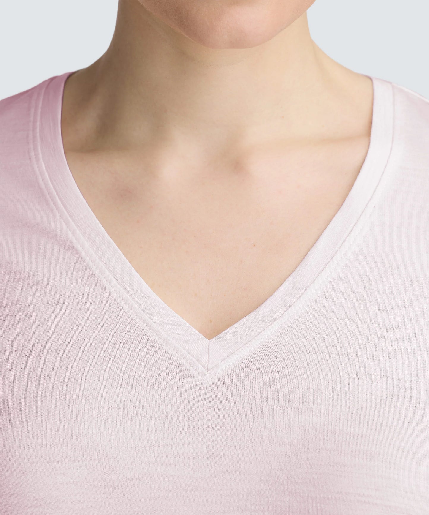 Women's Merino V-Neck T-Shirt